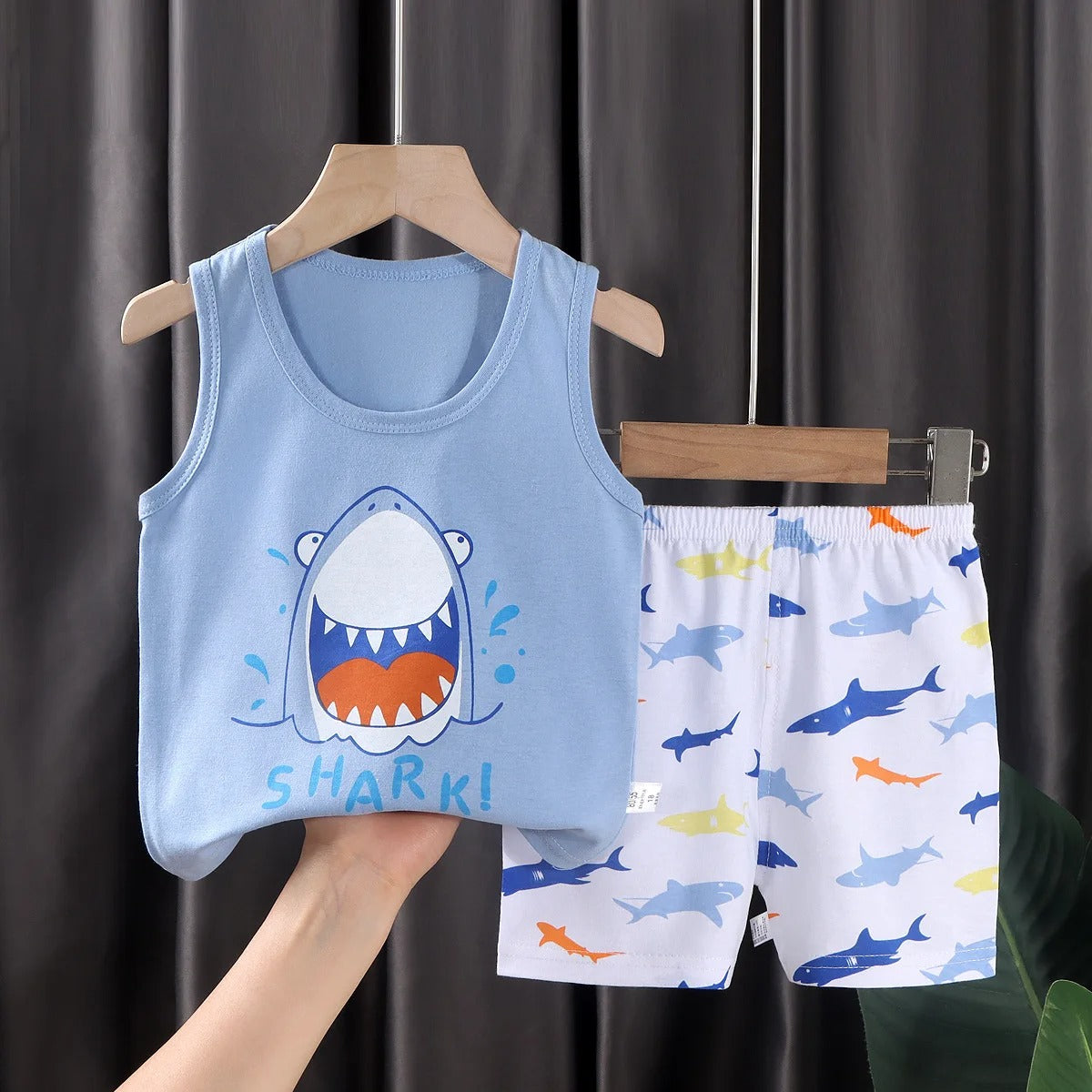 Ensemble_Enfant_T-shirt_et_Short_Bleu_Requin